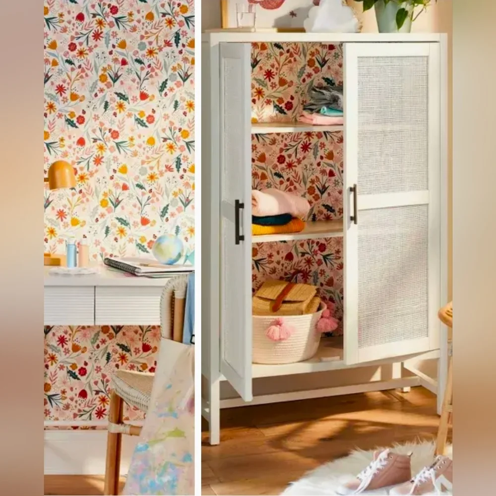 NWT (2) TWO rolls Pillowfort 'In The Garden' Floral Peel and Stick Wallpaper